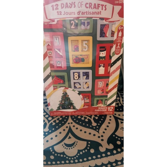 Xmas holiday 12 piece craft kit ornaments Christmas count down Santa snowman diy - Picture 5 of 10